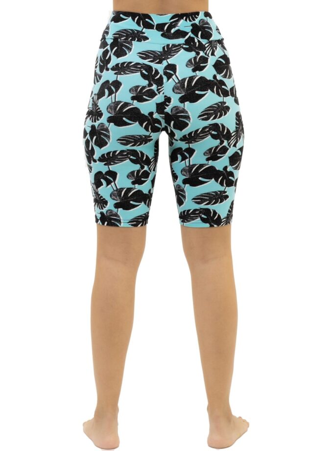 Butterweiche Bikershorts in Übergröße mit Monstera-Punkte Design